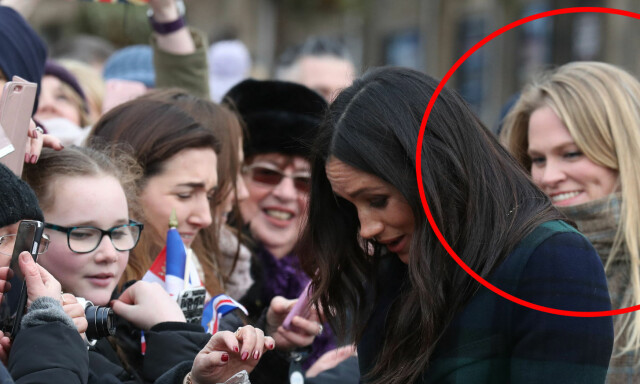 image: Dukket plutselig opp bak Meghan Markle. Nå skaper hun overskrifter over hele verden